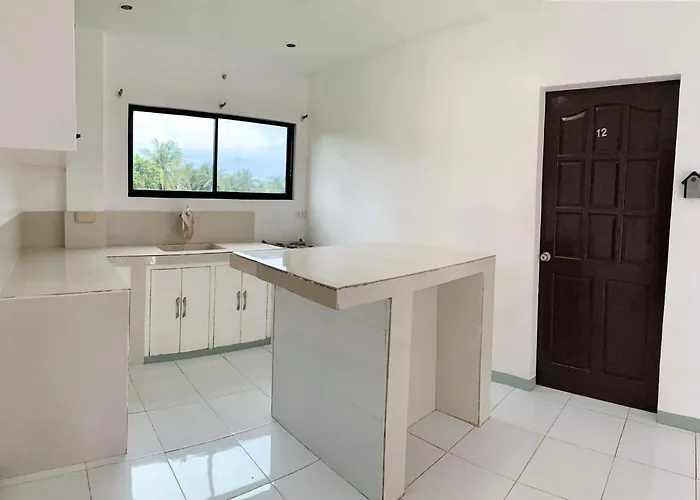 Bed & Breakfast Luna Travellers Oslob